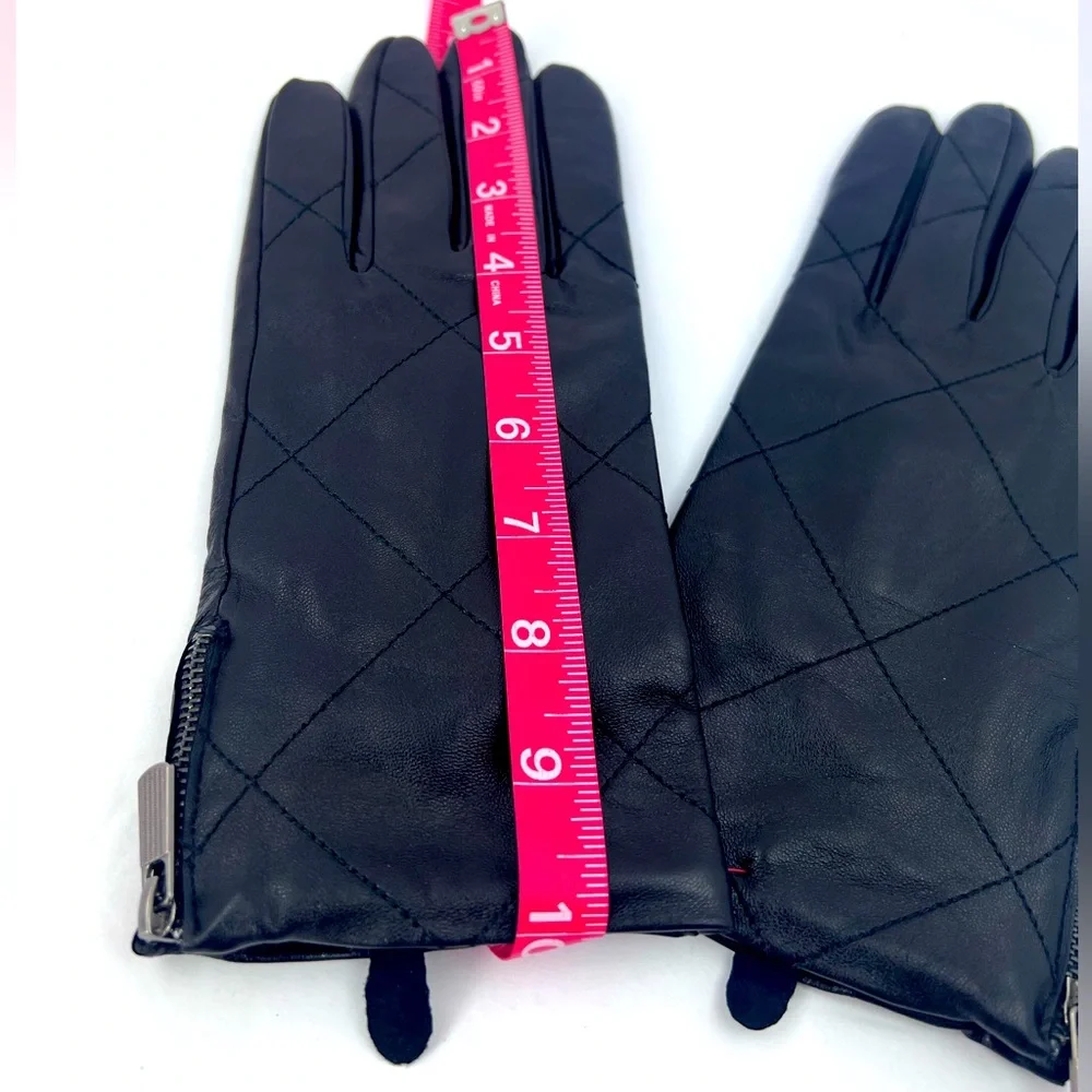 CHICO’s QUILTED DESIGN BLACK LEATHER GLOVES, INSIDE SUPER SOFT & WARM POLYESTER